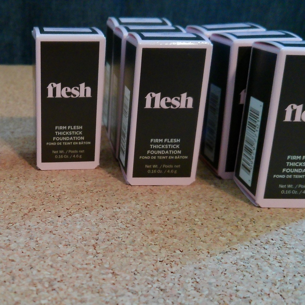 Revlon Flesh Thickstick Foundation - Contour stick